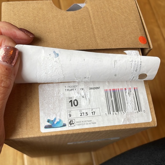 UGG Fluff Yeah Slide - Picture 9 of 10